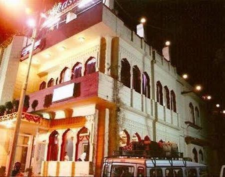 Hotel Akashdeep Mount Abu Exterior foto